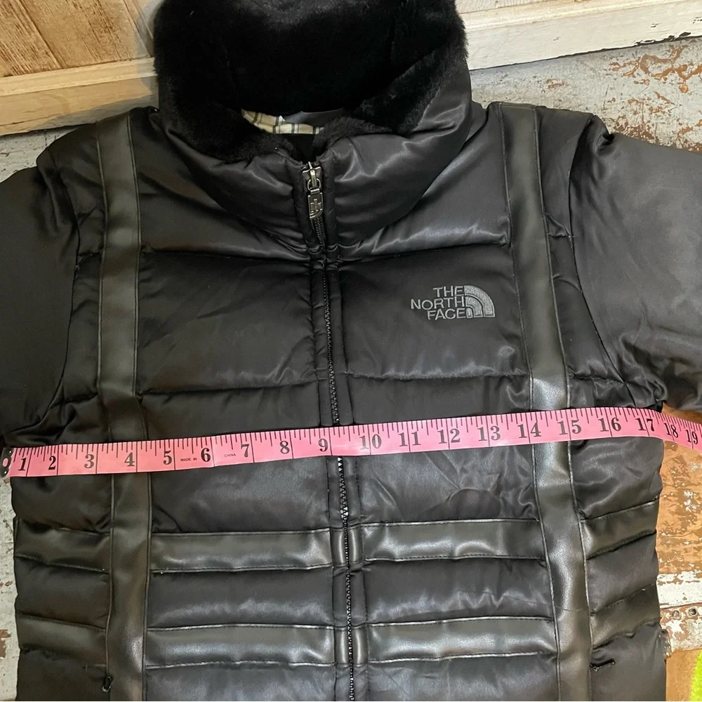 The North Face Black Puffer Jacket Vintage - Picture 14 of 16